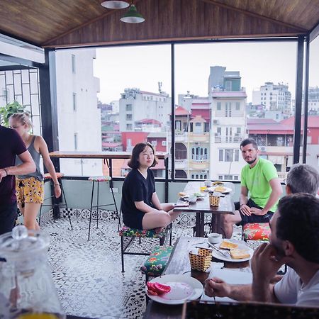 Halley Hostel Hanoi Eksteriør billede