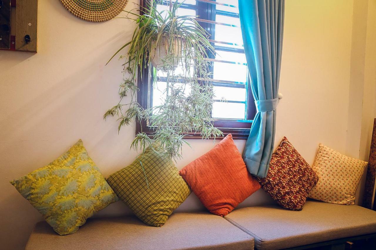 Halley Hostel Hanoi Eksteriør billede