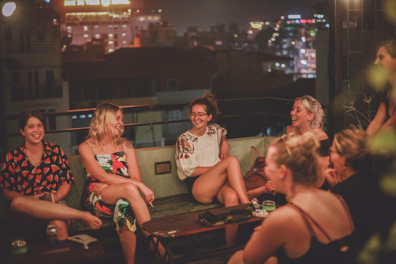 Halley Hostel Hanoi Eksteriør billede