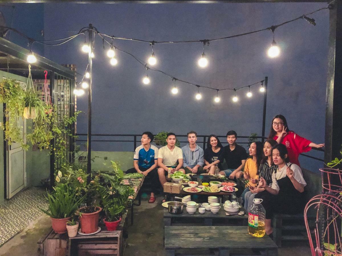 Halley Hostel Hanoi Eksteriør billede
